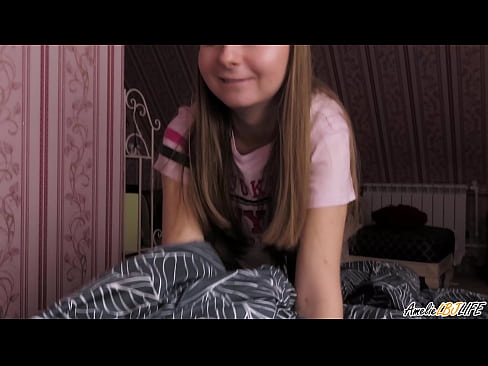 ❤️ Blondie chupa profundamente o seu mellor amigo e recibe semen na boca ❌ Porno en % gl.pornoklinge.ru %