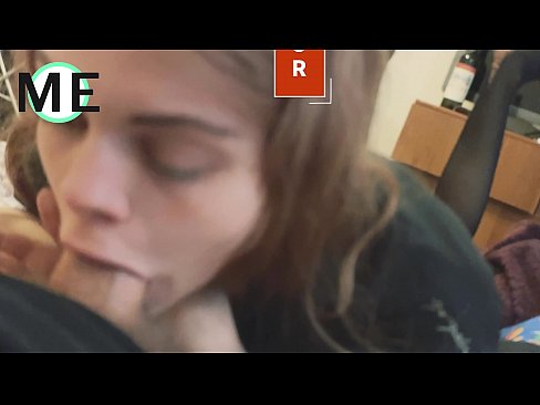 ❤️ Palo de garganta, pantalóns rasgados e tacóns rasgados agradable de coñecer ❌ Porno en % gl.pornoklinge.ru %